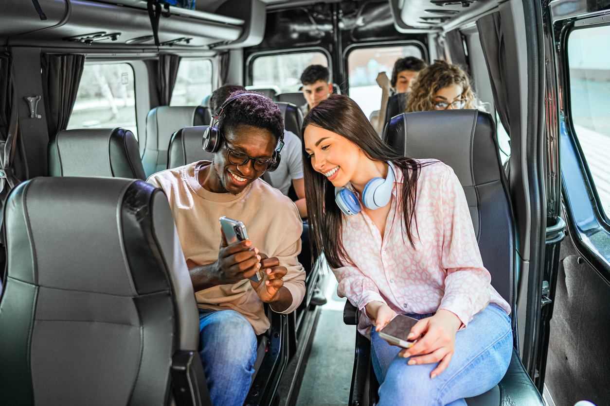 5 Luxury Bus Travel Features You Didn’t Know You Needed
